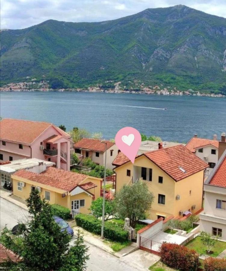 Apartments Andrea Котор Екстериор снимка