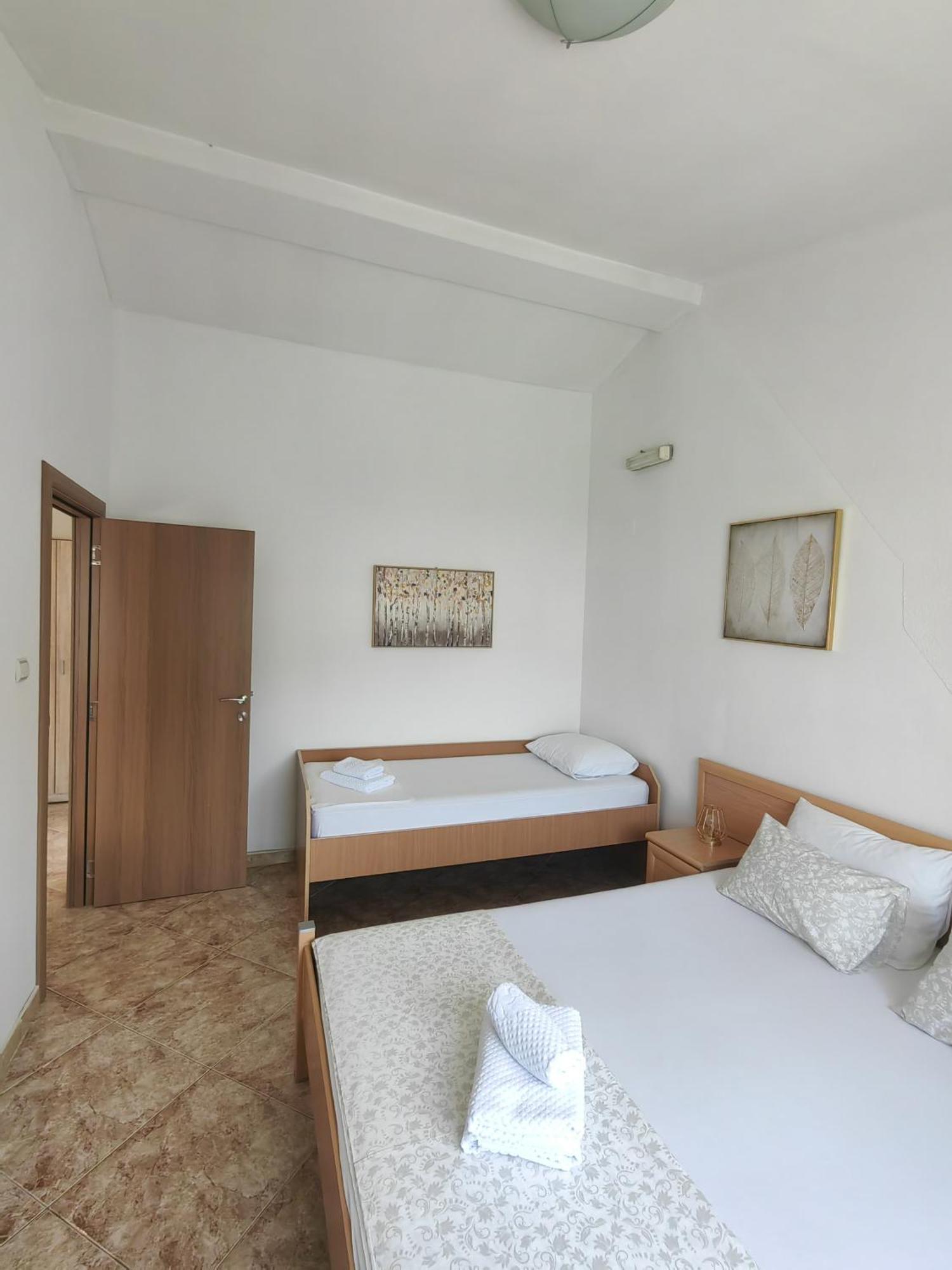 Apartments Andrea Котор Стая снимка